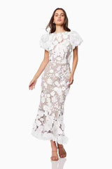 Round Neck Embroidered Three-dimensional Flower Mid-length Dress