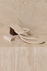 MANU HEELS - BONE