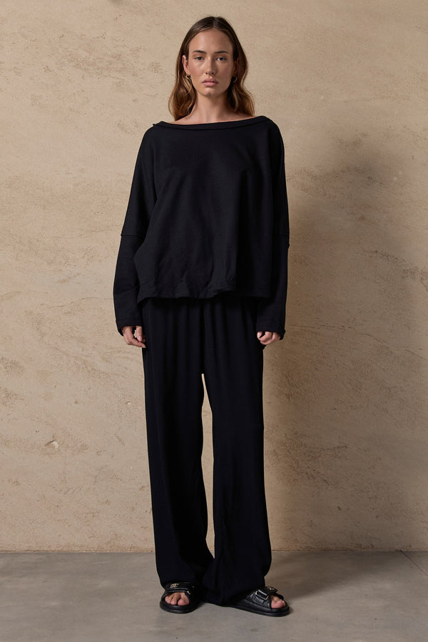 FINLEY SWEAT - BLACK
