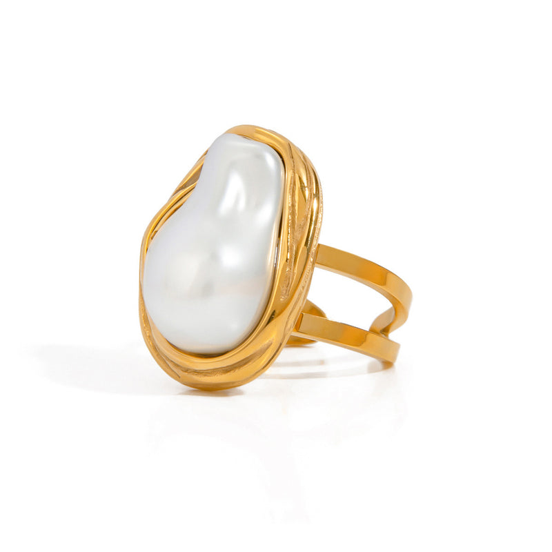 Charis Gold Pearl Ring