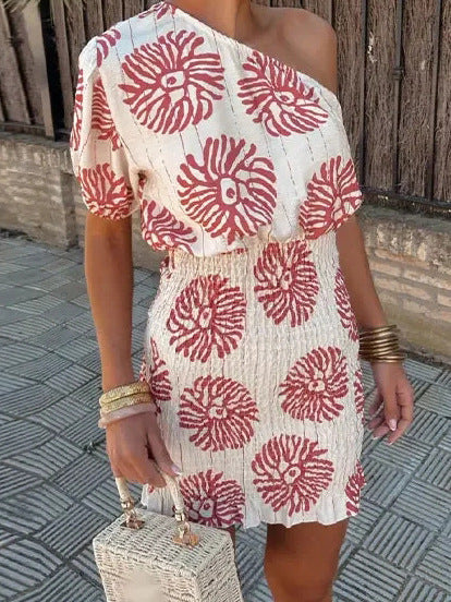 Summer New Fashion Elegant Red Slant Shoulder Printed Short Skirt Asymmetric Sleeves