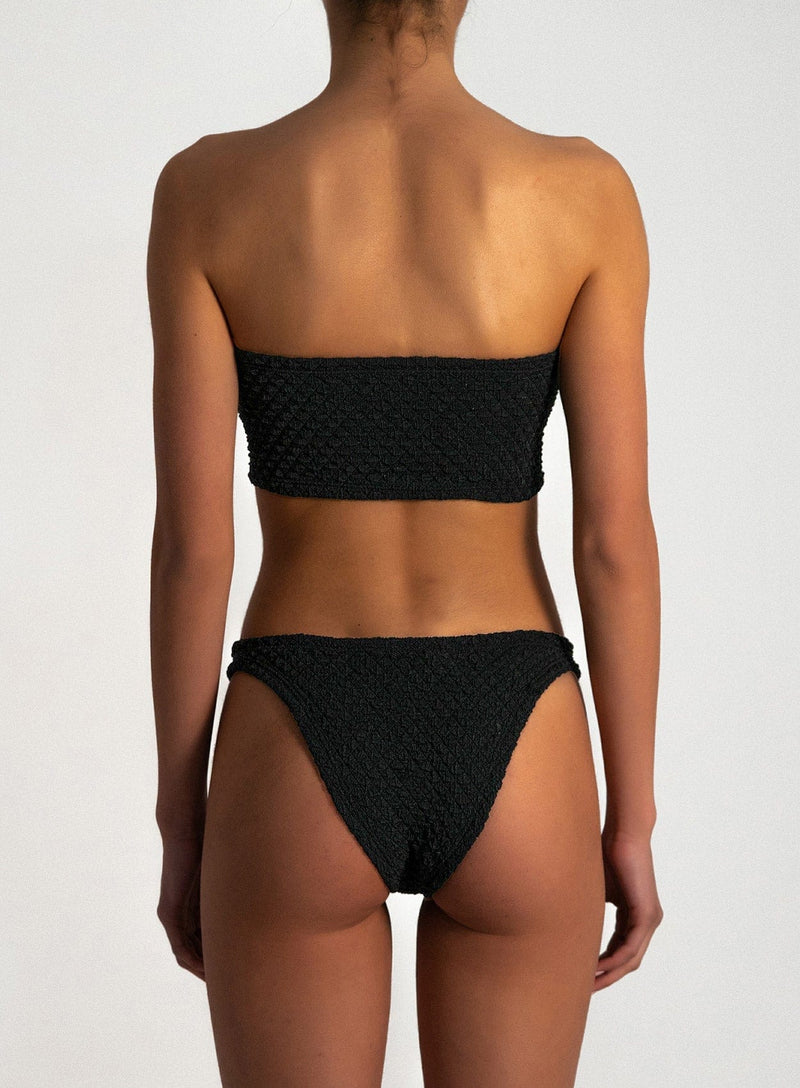 PARAMIDONNA | Joyful and cool swimwear and beachwear brand Paramidonna | FRIDA BUBBLE BLACK Bikini Set