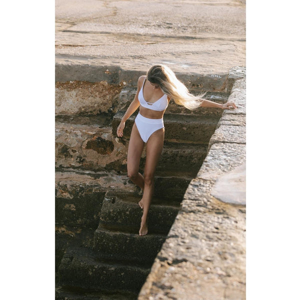 Revivre - to live again The 'Oriane' Reversible Bikini Brief in White Seagrass Bikini Bottom